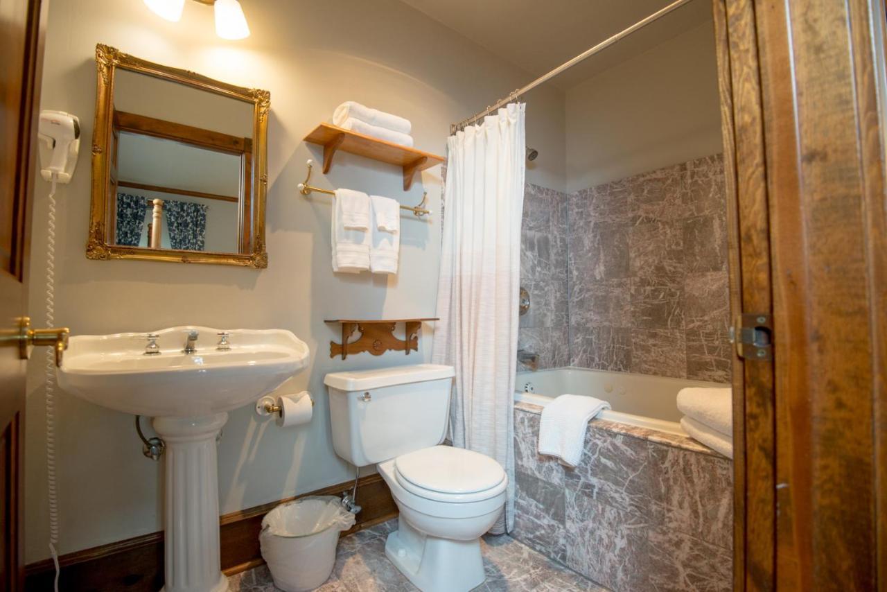 סטורג'און ביי Inn At Cedar Crossing מראה חיצוני תמונה